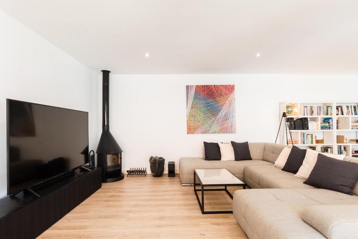 Luxury With A Pool In The - No Parties Allowed Villa Lisboa
